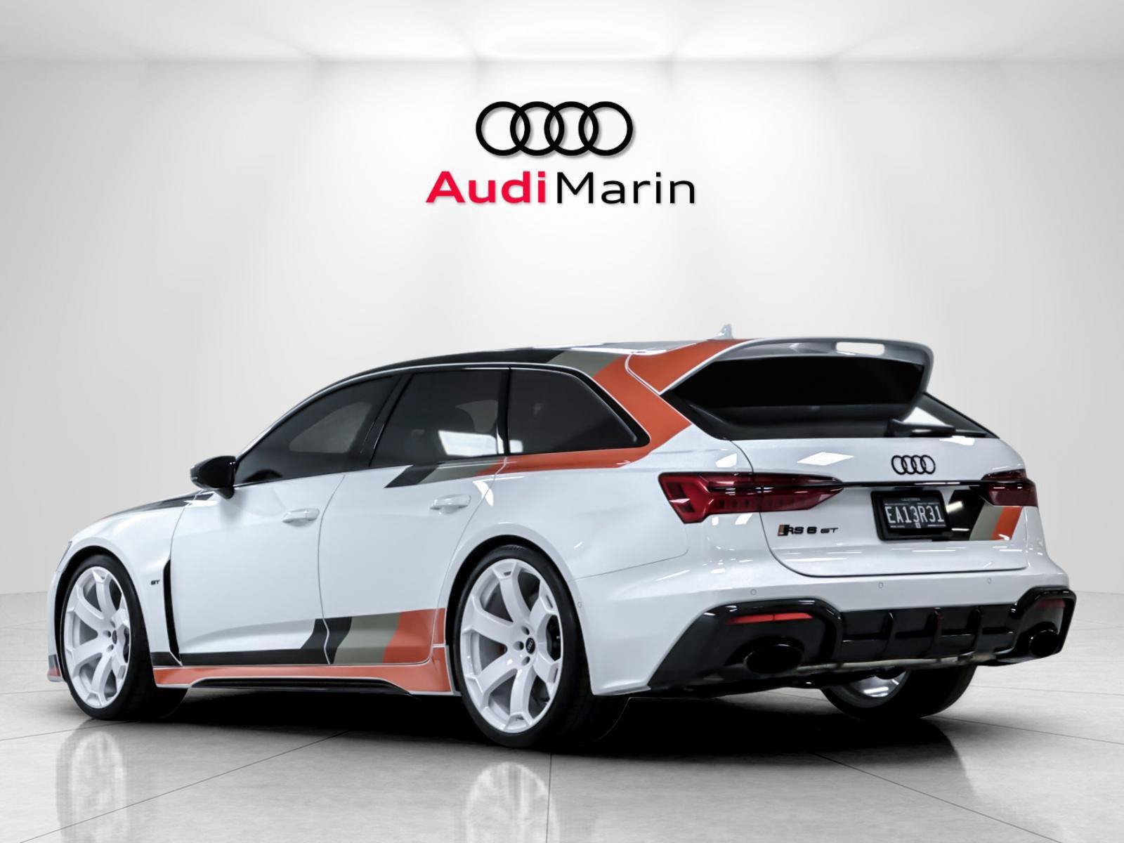 Certified 2025 Audi RS 6 performance AWD/4WD image 3
