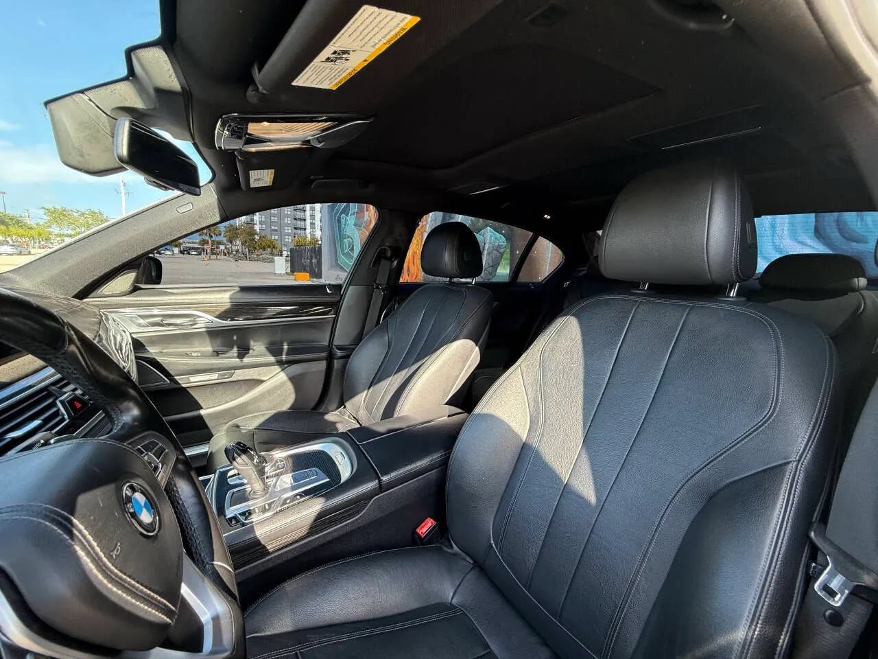 Used 2017 BMW 740i xDrive AWD/4WD image 19