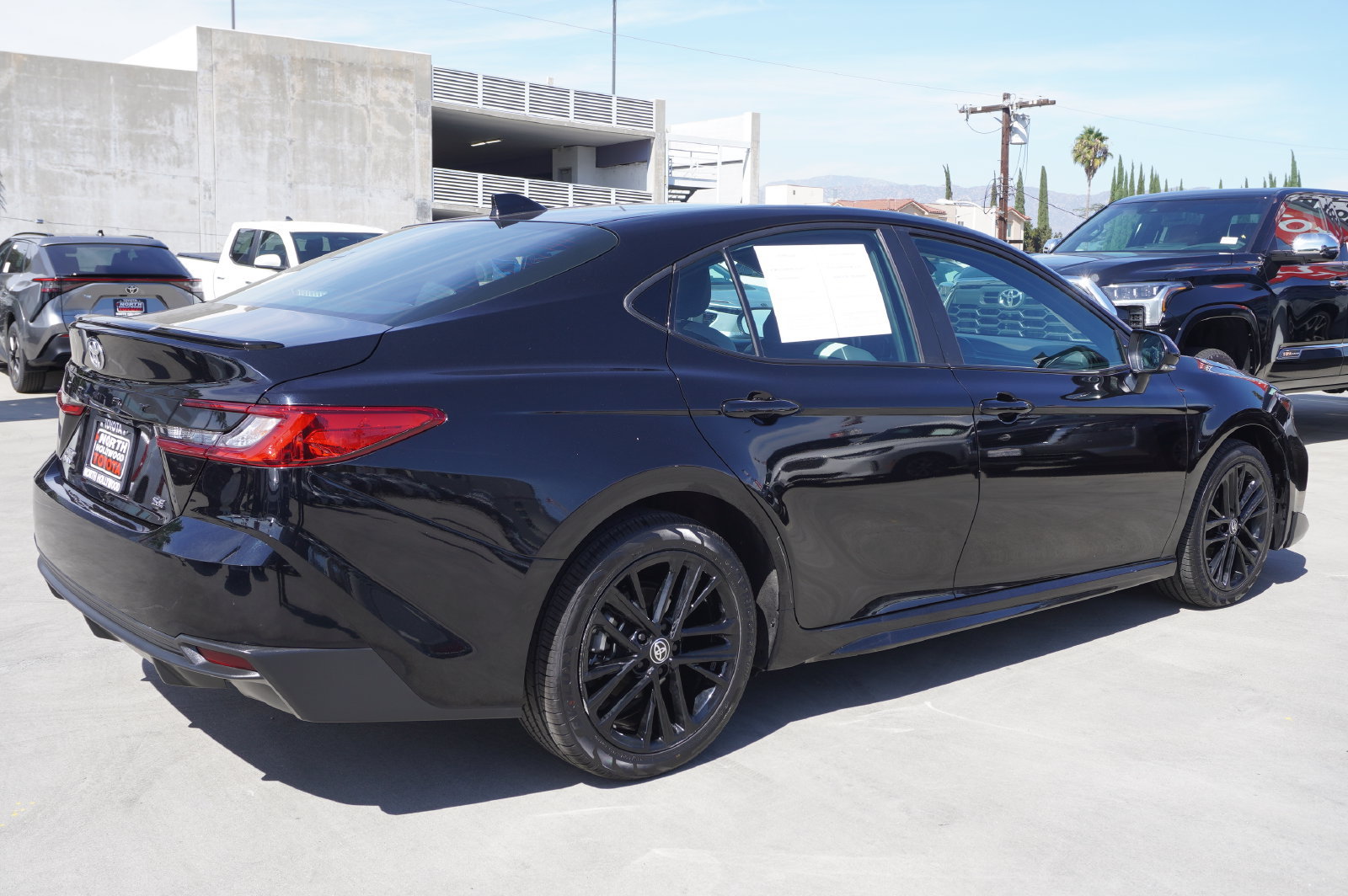 Certified 2025 Toyota Camry SE w/ Convenience Package AWD/4WD image 7
