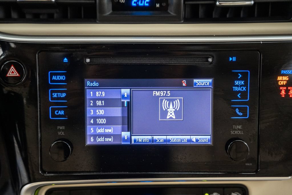 Used 2019 Toyota Corolla LE FWD image 20