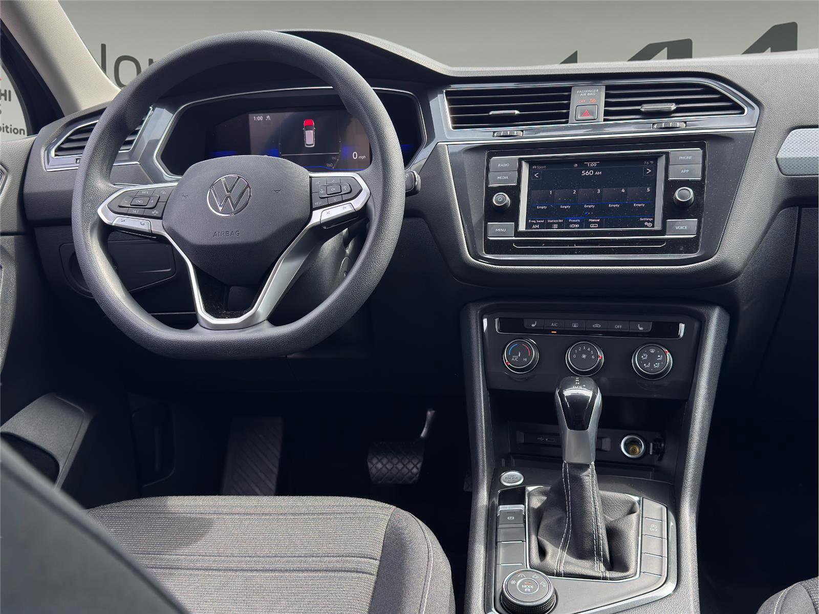 Used 2022 Volkswagen Tiguan S image 20