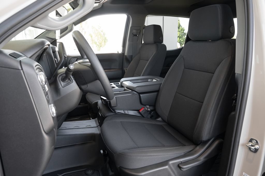 New 2026 GMC Sierra 1500 Pro w/ Graphite Edition AWD/4WD image 18