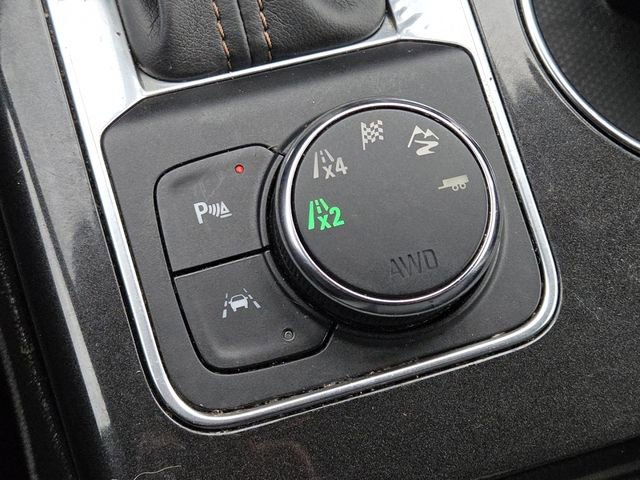 Used 2019 Chevrolet Blazer Premier w/ Sun and Wheels Package image 10