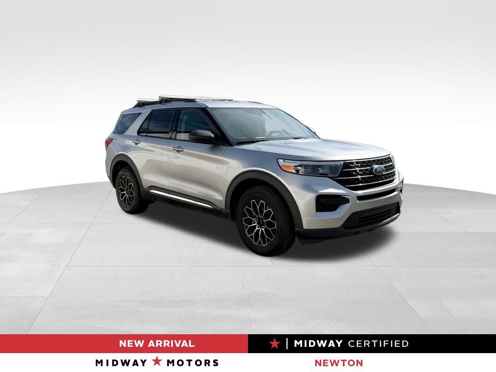 Used 2021 Ford Explorer XLT AWD/4WD image 1