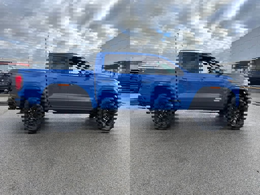 New 2025 GMC Canyon Elevation w/ Convenience Package image 7