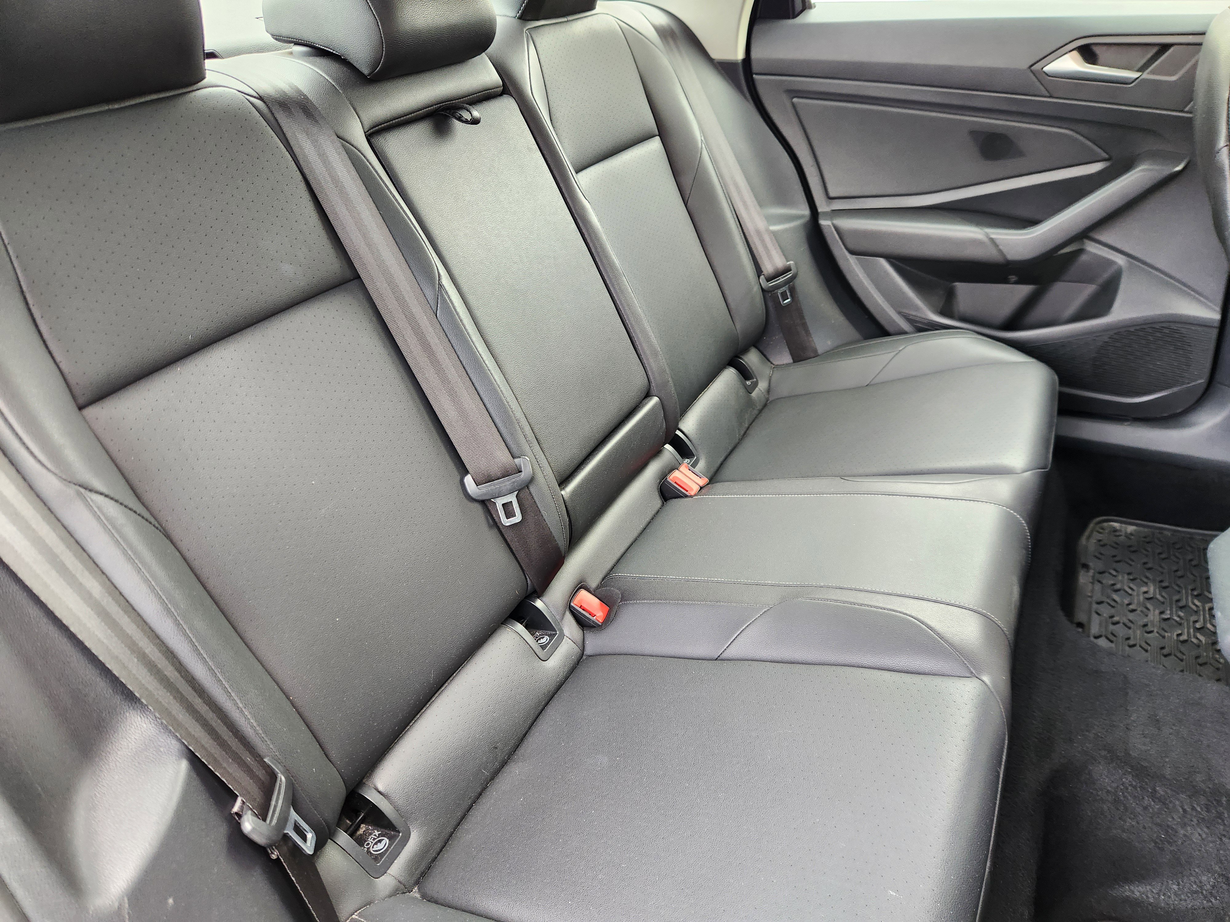 Used 2019 Volkswagen Jetta SEL image 16