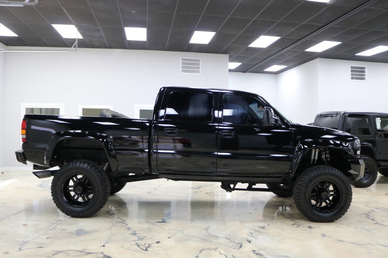 Used 2006 GMC Sierra 2500 SLT w/ Heavy-Duty Power Package image 33