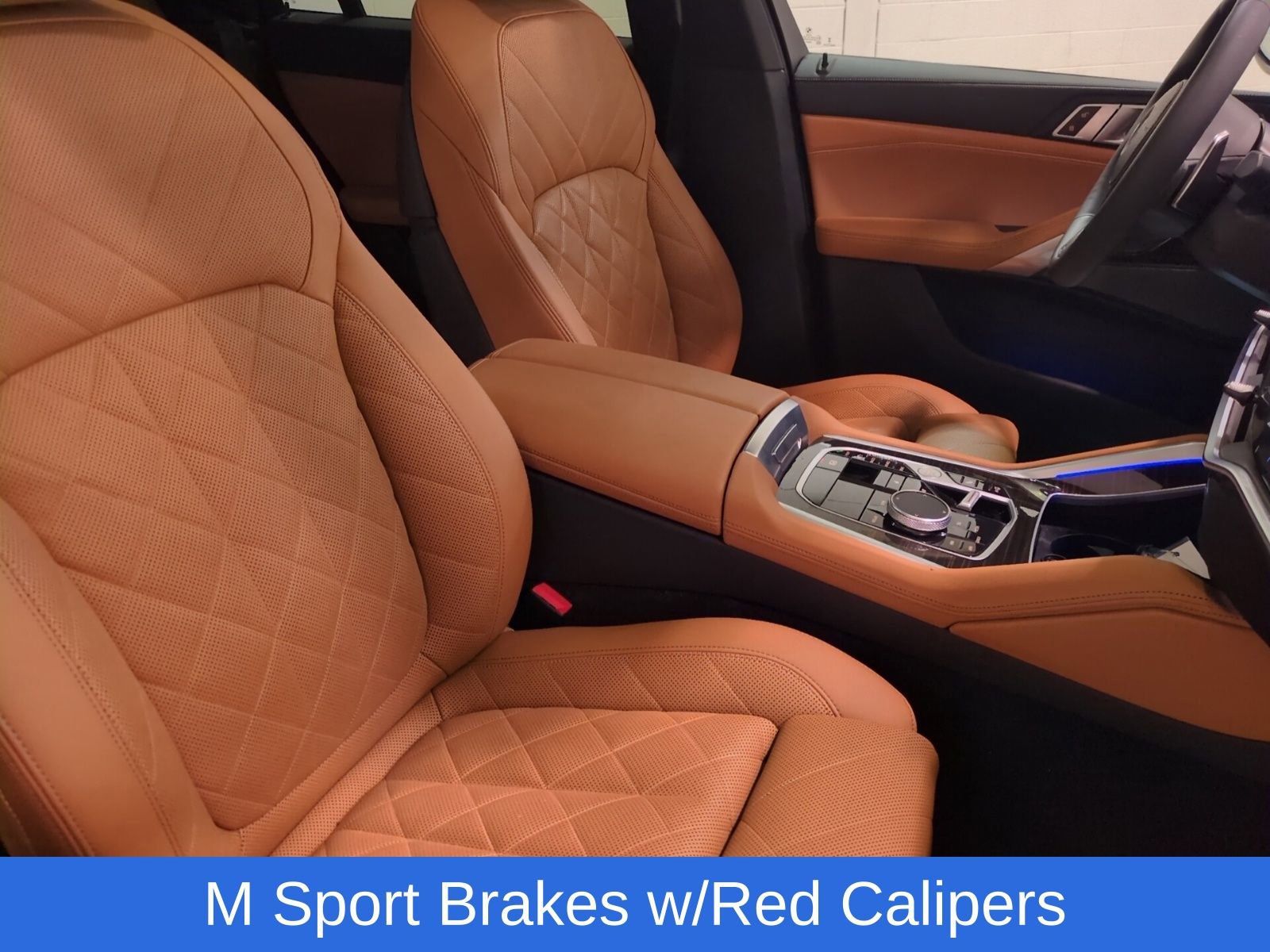 Used 2024 BMW X6 xDrive40i w/ Premium Package image 11