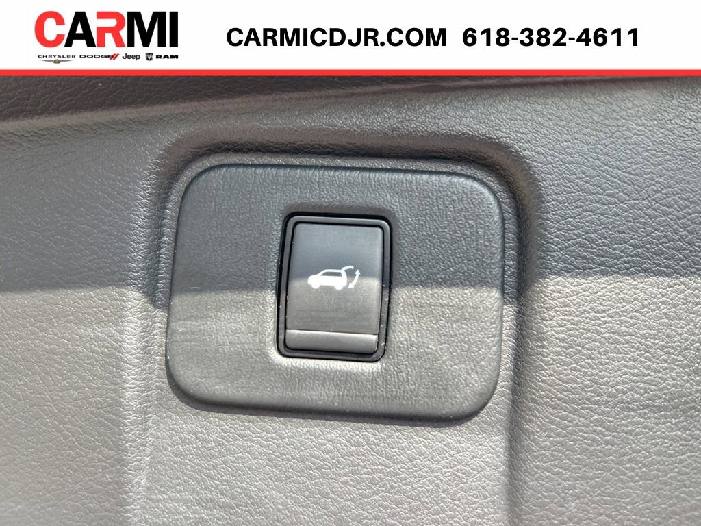 Used 2020 Nissan Murano Platinum w/ Cargo Package image 42