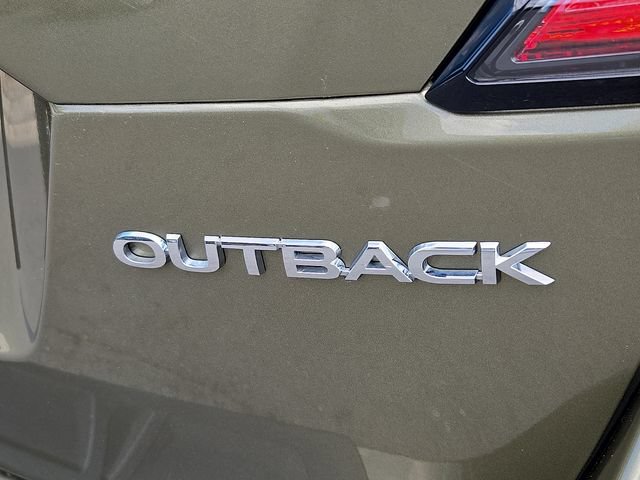Used 2025 Subaru Outback Limited AWD/4WD image 32
