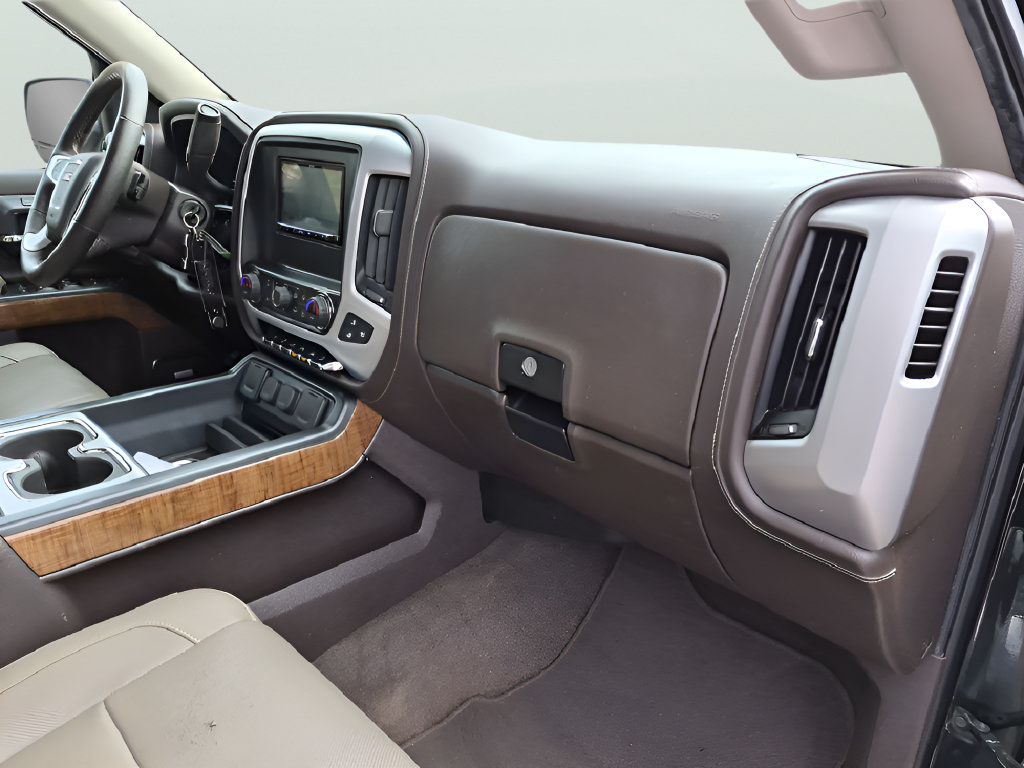 Used 2018 GMC Sierra 1500 SLT AWD/4WD image 39
