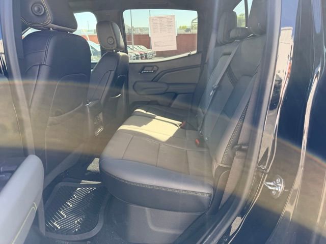 Used 2025 Chevrolet Colorado ZR2 w/ Technology Package image 9