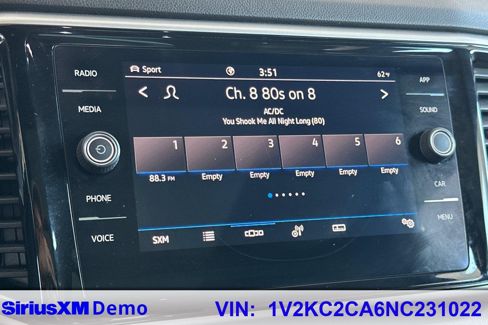 Used 2022 Volkswagen Atlas Cross Sport SE image 29