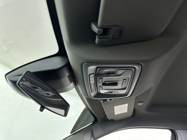 Used 2025 Chevrolet Silverado 1500 LT Trail Boss AWD/4WD image 19