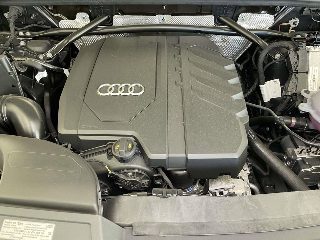 New 2025 Audi Q5 2.0T Premium Plus image 24