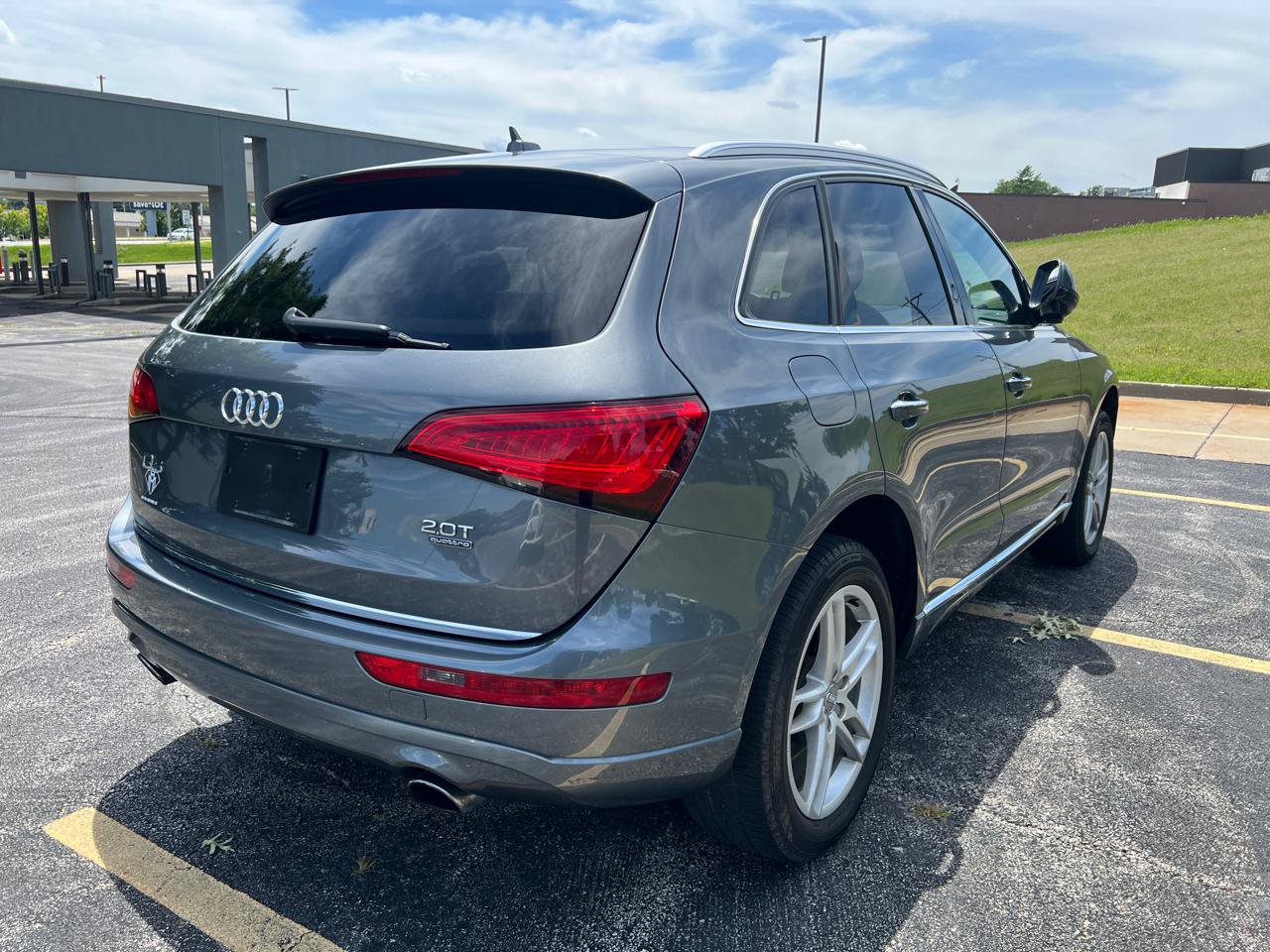 Used 2015 Audi Q5 2.0T Premium Plus w/ Premium Plus Package AWD/4WD image 6