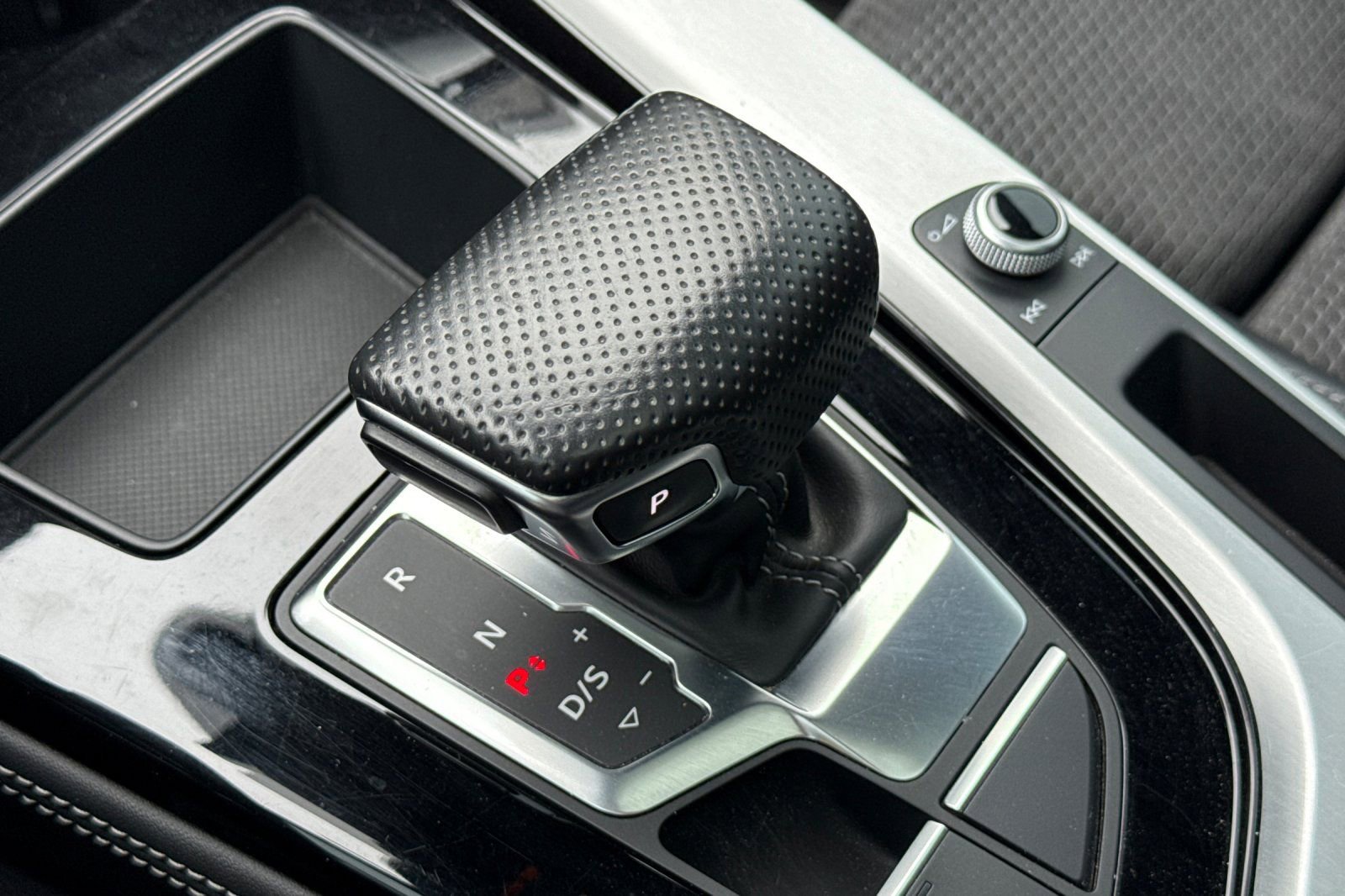 Used 2021 Audi A4 2.0T Premium Plus w/ Premium Plus Package image 21