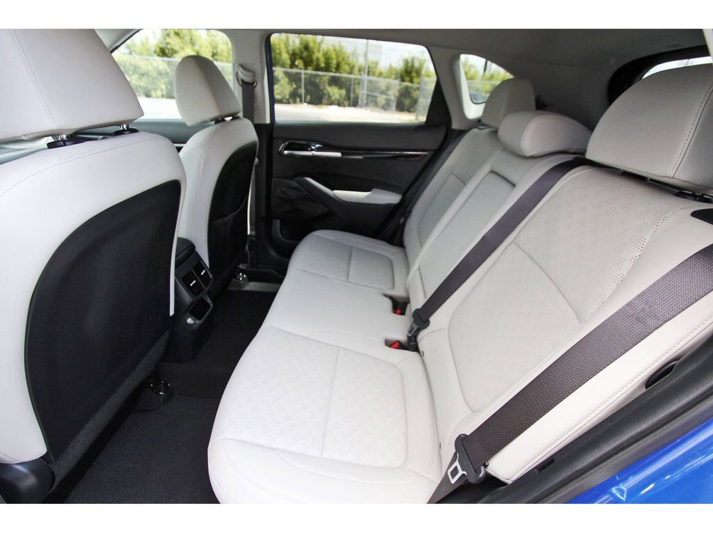 Used 2023 Kia Seltos SX w/ SX Sunroof Package image 14