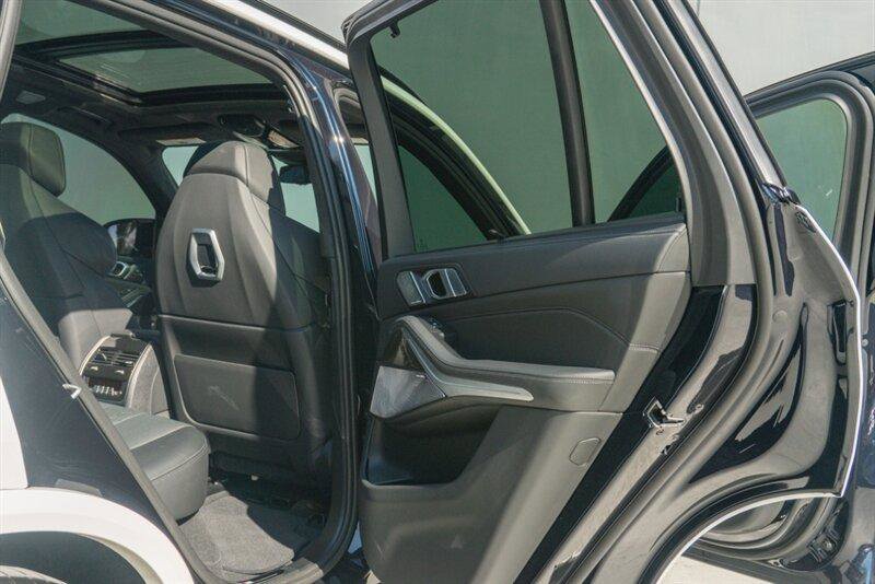 Used 2025 BMW X5 M Competition w/ Executive Package image 63