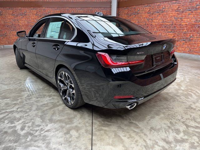 Used 2026 BMW 330i xDrive 330i xDrive w/ Premium Package image 3