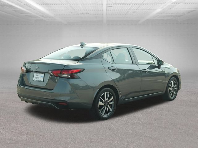 Used 2025 Nissan Versa SV FWD image 9