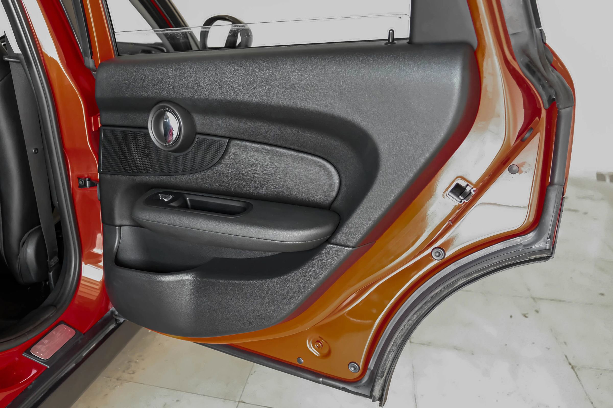 Used 2017 MINI Cooper Clubman ALL4 image 48