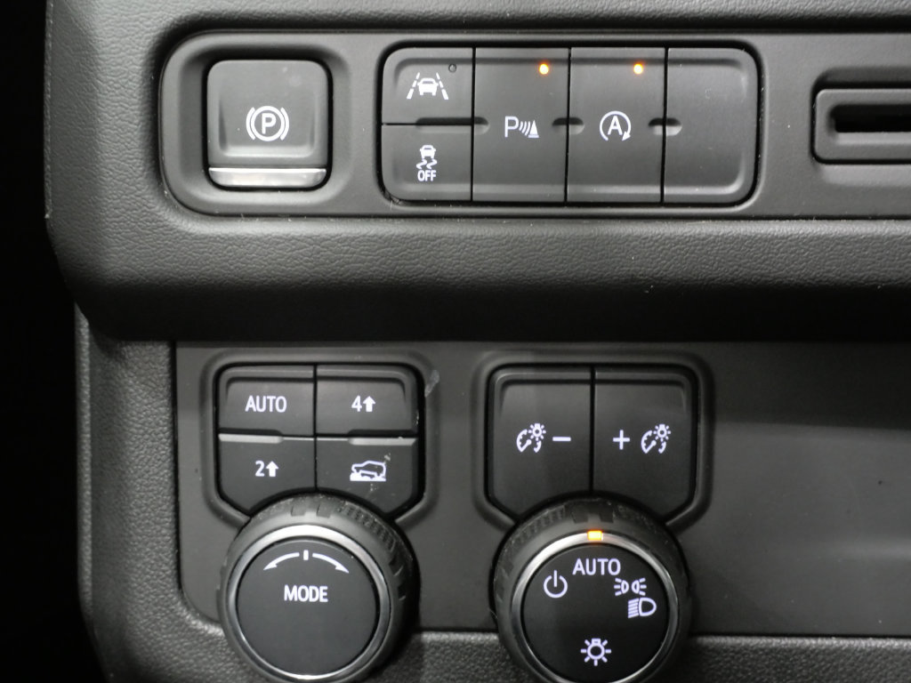 Used 2024 Chevrolet Tahoe LT AWD/4WD image 13