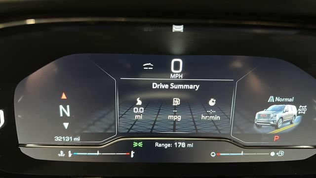 Used 2024 GMC Yukon Denali AWD/4WD image 16