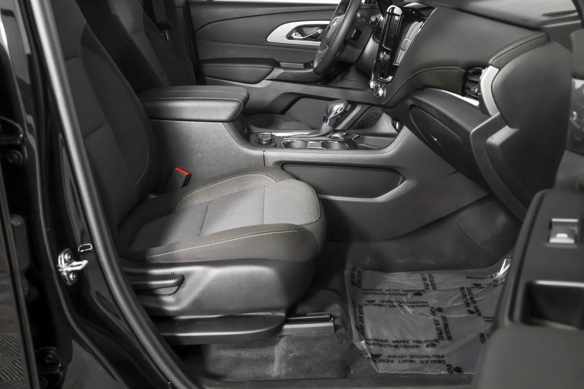 Used 2023 Chevrolet Traverse LT FWD image 44