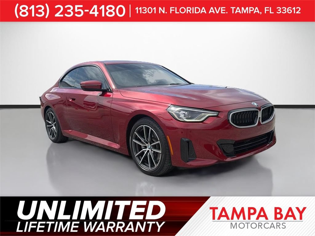 Used 2025 BMW 230i Coupe RWD image 1