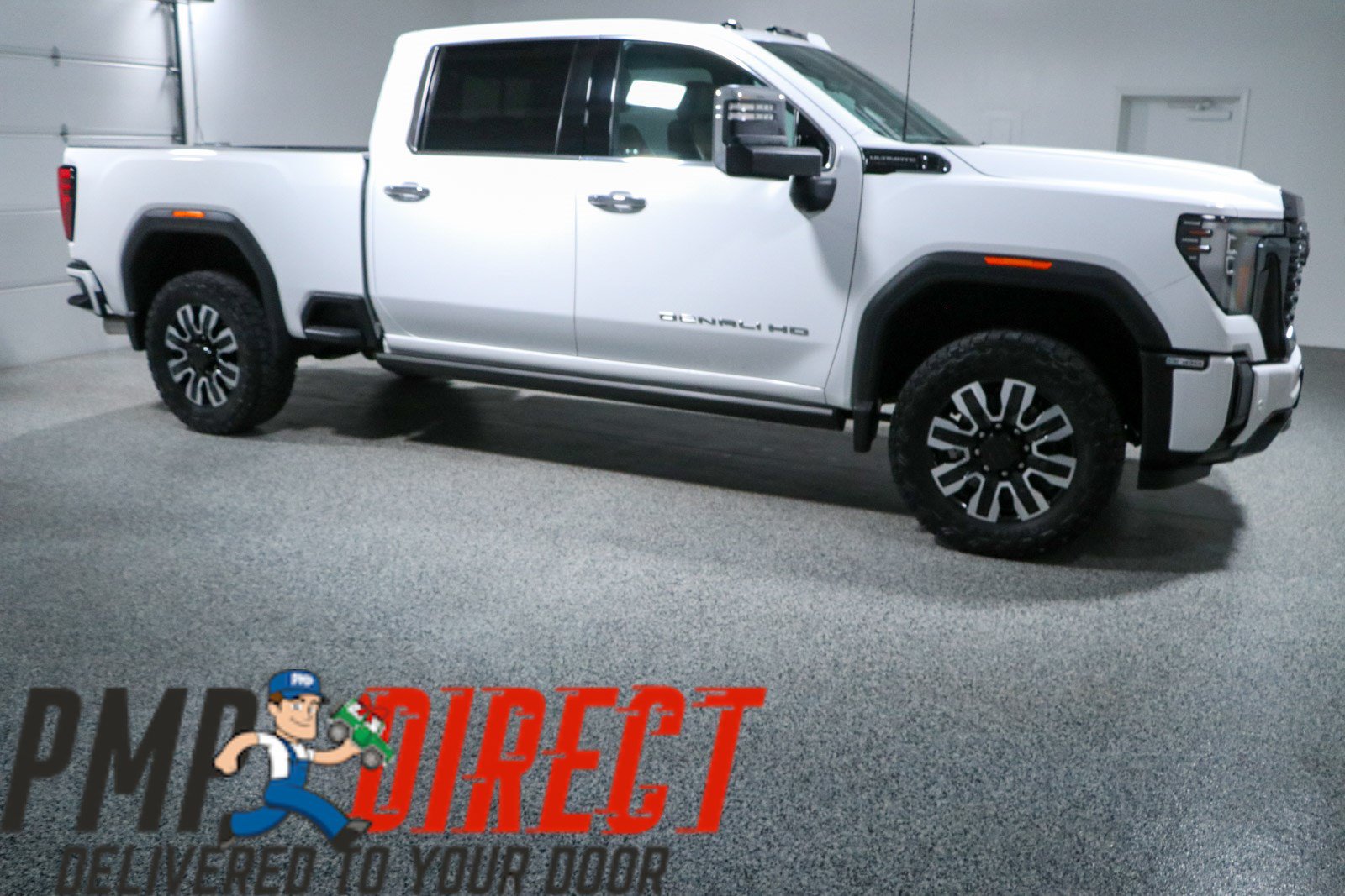 Used 2024 GMC Sierra 2500 Denali Ultimate w/ Max Trailering Package AWD/4WD image 6