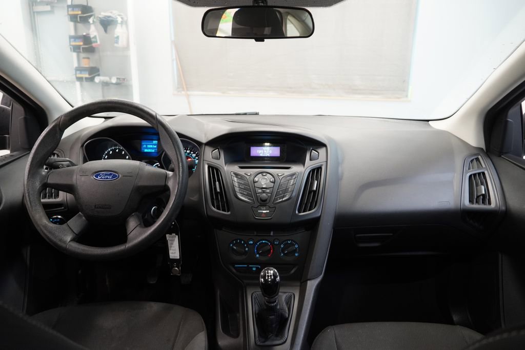 Used 2012 Ford Focus S FWD image 18
