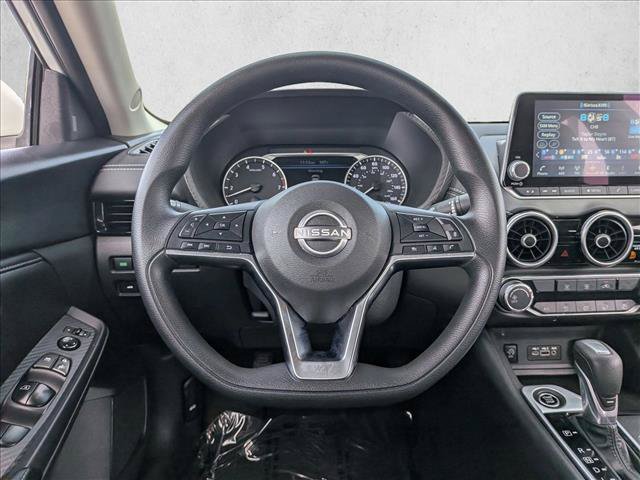 Used 2024 Nissan Sentra SV FWD image 13