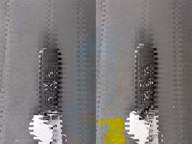 Used 2022 Volkswagen Taos SE image 36