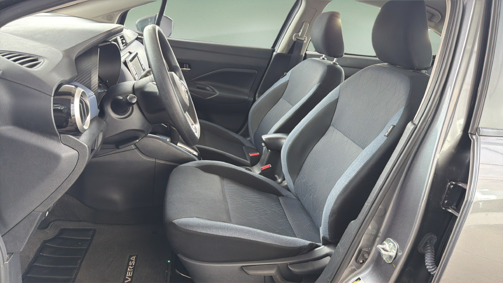 Certified 2024 Nissan Versa SV FWD image 17