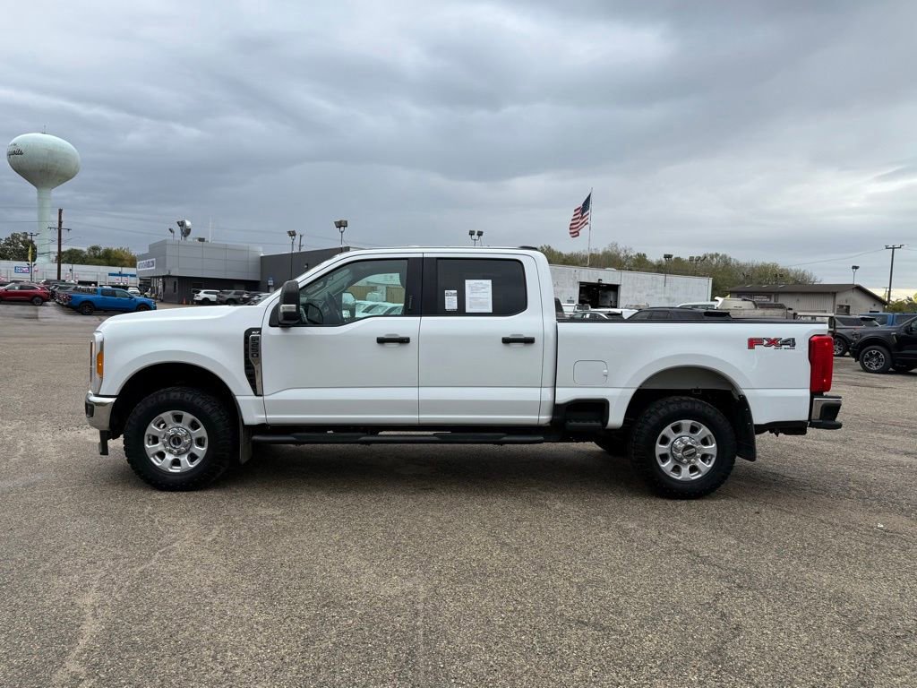 Used 2023 Ford F250 XLT w/ FX4 Off-Road Package image 11