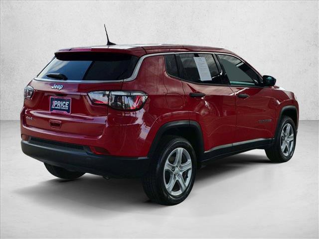 Used 2023 Jeep Compass Sport AWD/4WD image 5