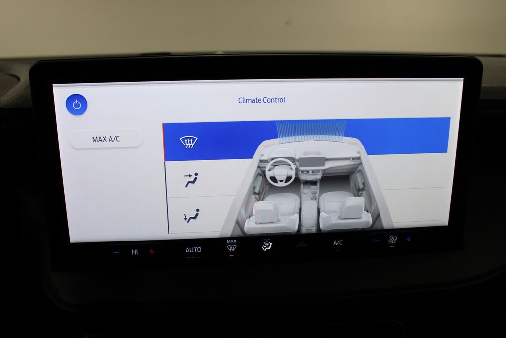 New 2026 Ford Maverick XL image 47