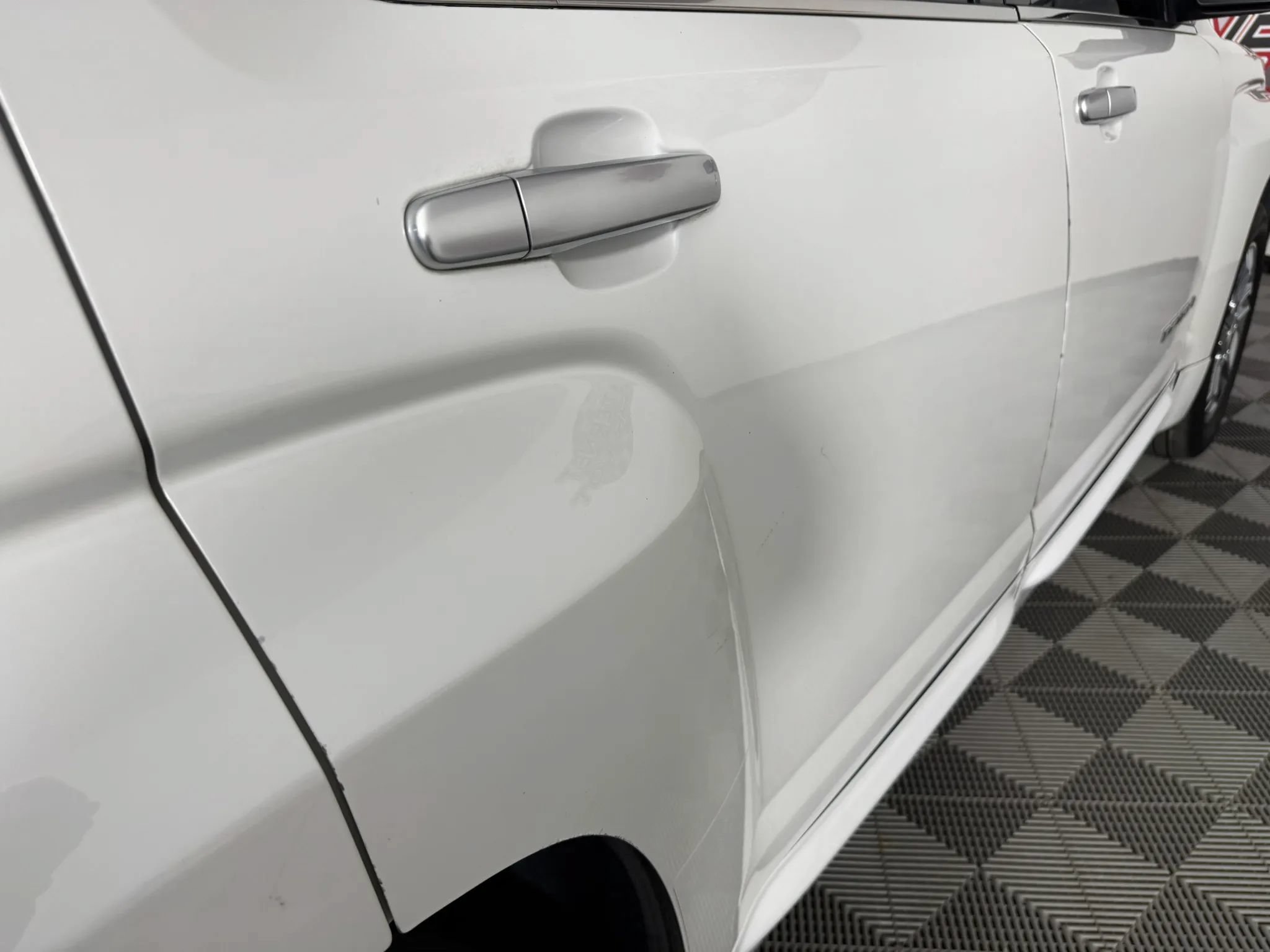 Used 2017 GMC Terrain Denali FWD image 29