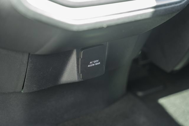 Used 2025 Ford Expedition Active AWD/4WD image 48