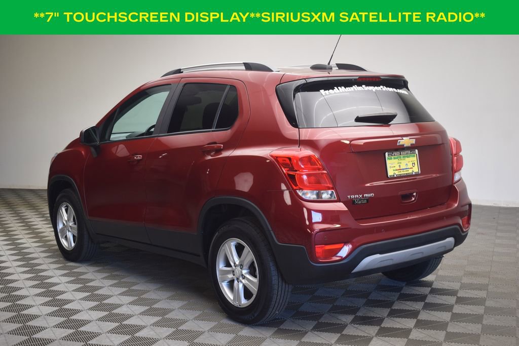 Used 2021 Chevrolet Trax LT w/ Driver Confidence Package image 4