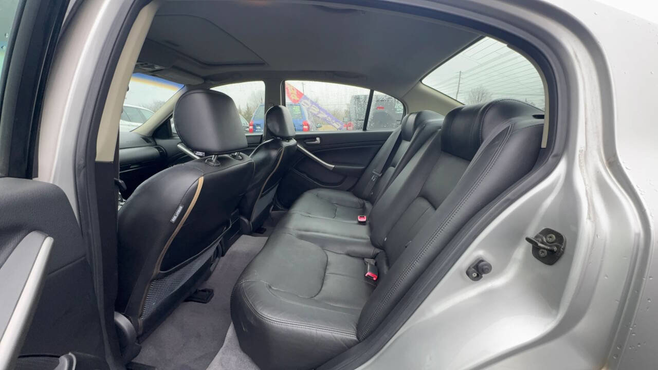 Used 2004 INFINITI G35 x Sedan image 13