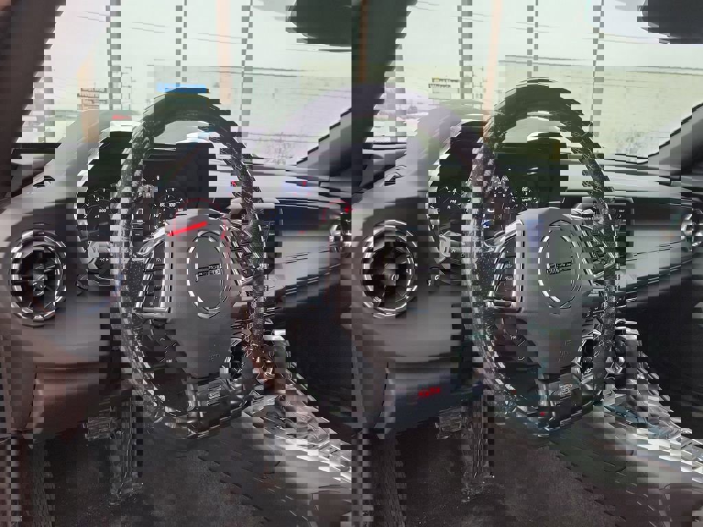 Used 2021 Chevrolet Camaro SS image 14