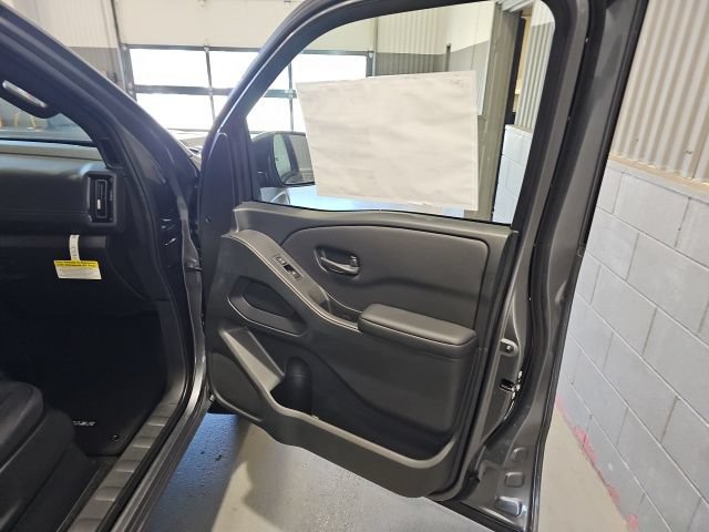 New 2026 Nissan Frontier SV w/ SV Convenience Package AWD/4WD image 24