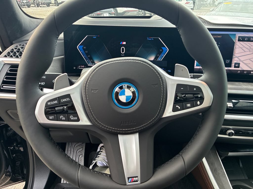 New 2026 BMW X5 xDrive50e w/ M Sport Package AWD/4WD image 12