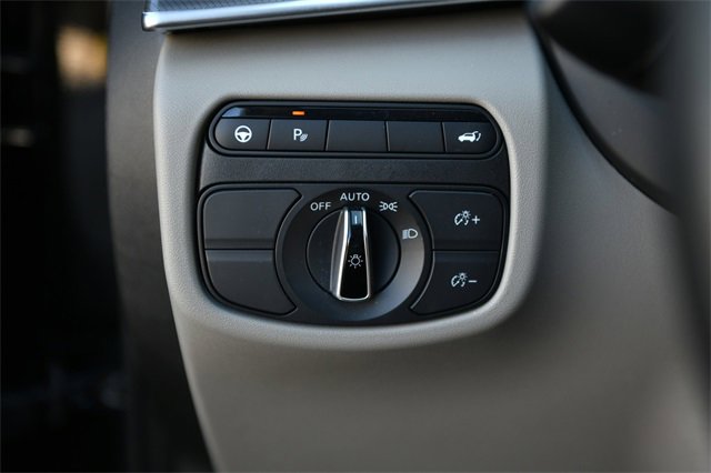 Used 2023 INFINITI QX50 Luxe image 21