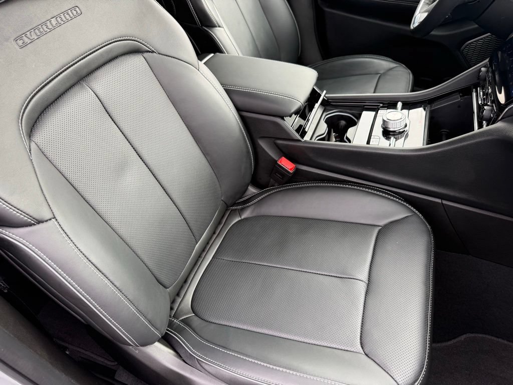 New 2025 Jeep Grand Cherokee Overland AWD/4WD image 53