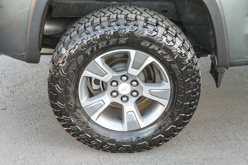 Used 2015 Chevrolet Colorado Z71 image 13