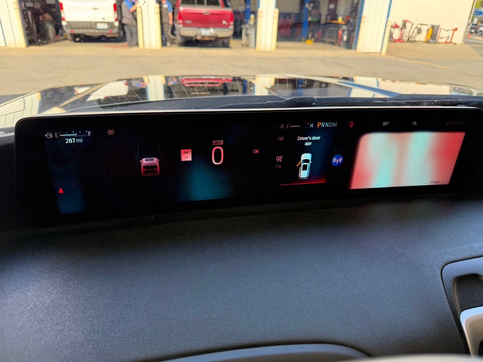 Used 2025 Ford Expedition Max Active AWD/4WD image 15
