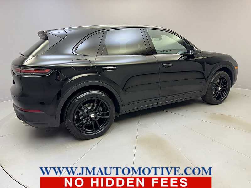 Used 2021 Porsche Cayenne image 5